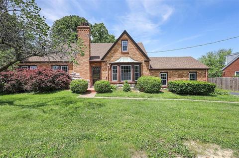 9717 Sappington Rd, Saint Louis, MO 63128