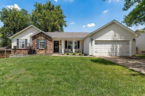 525 Chapparal Dr, O'fallon, MO 63368