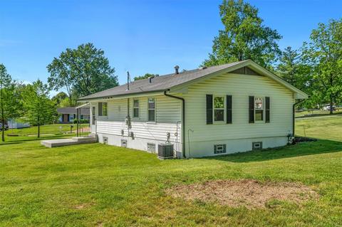 551 Saint Josephs Dr, Ballwin, MO 63021 photo 24