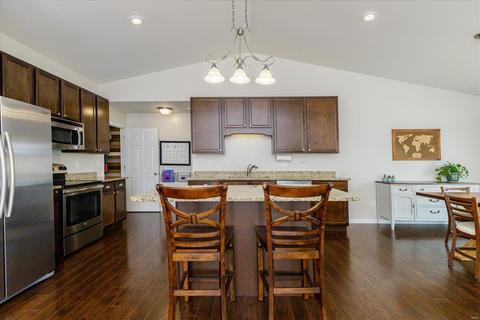 400 Shady River Dr, O'fallon, MO 63366 photo 14