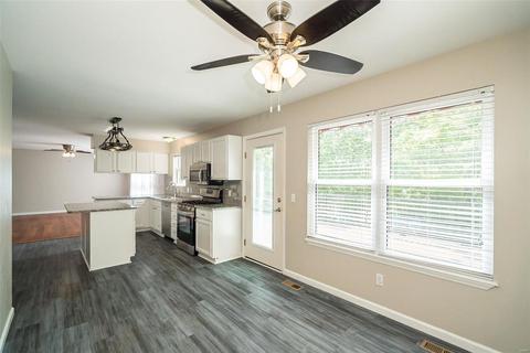 2635 Brook Meadow Ln, O'fallon, MO 63368 photo 16