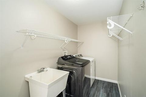 2635 Brook Meadow Ln, O'fallon, MO 63368 photo 14