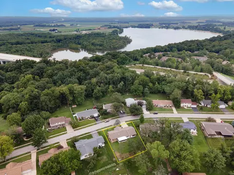 13248 Windbrooke Ln, Saint Louis, MO 63146