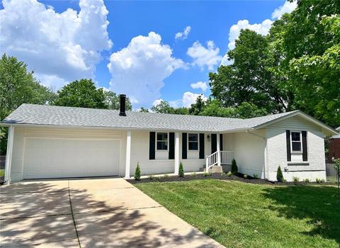 6 Rendina Ct, Ellisville, MO 63011