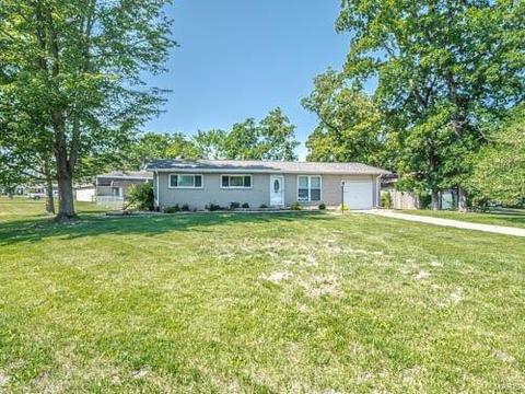 402 Raymond Dr, O'fallon, MO 63366 photo 18