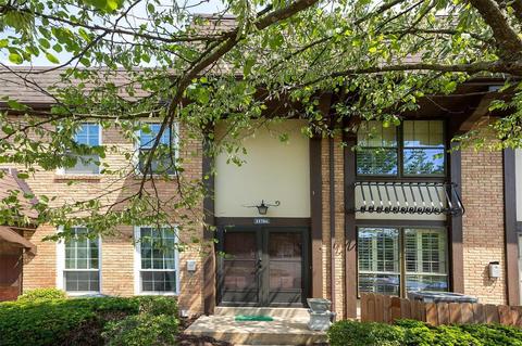 11786 Casa Grande Dr, Saint Louis, MO 63146