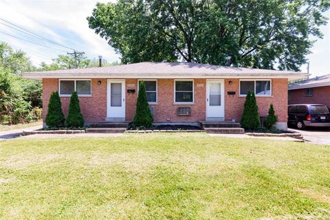 9958 Lorraine Ave, Saint Ann, MO 63074