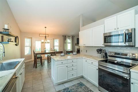 262 Cleta Ct, Ballwin, MO 63021 photo 16