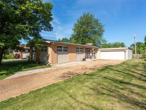 3333 Lan Dr, Saint Louis, MO 63125
