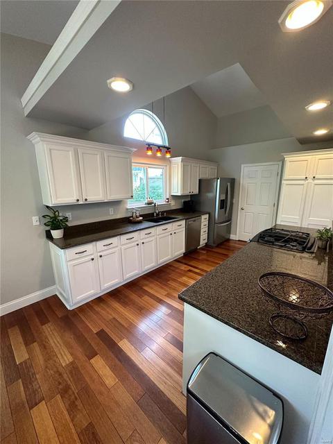 893 Top Notch Ln, Eureka, MO 63025 photo 18
