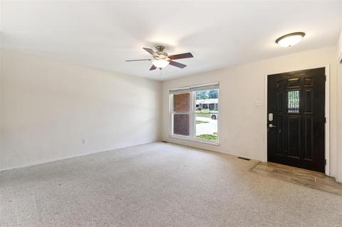 11743 Chess Dr, Bridgeton, MO 63044 photo 3