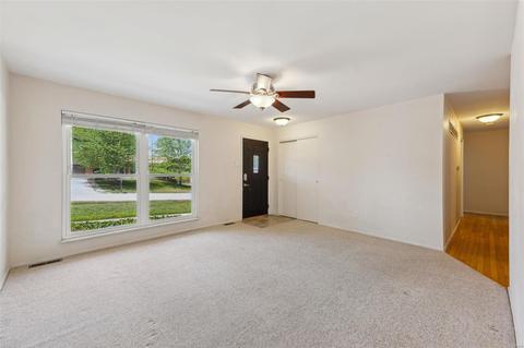 11743 Chess Dr, Bridgeton, MO 63044 photo 2