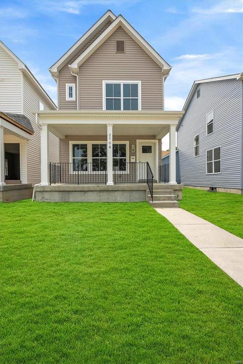 2708 Hickory St, Saint Louis, MO 63104