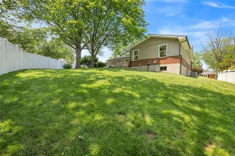 803 Rotherham Dr, Ballwin, MO 63011 photo 37