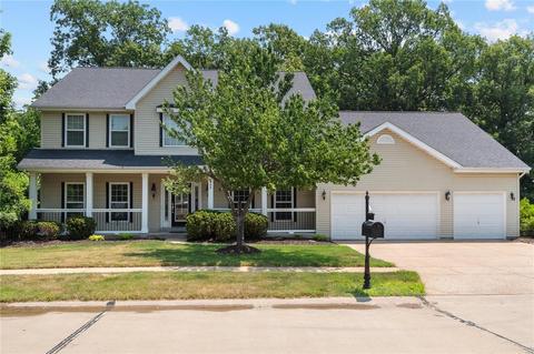 2288 Crimson View Dr, Ellisville, MO 63011