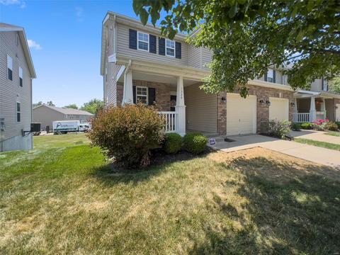 1324 New Charter Ln, O'fallon, MO 63366