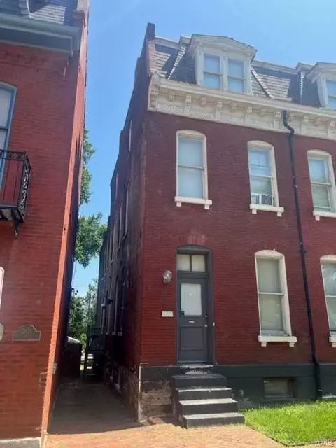 2630 S 11th St, Saint Louis, MO 63118