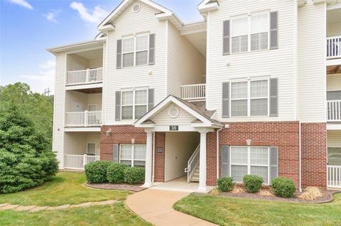 35 Kassebaum Ln #300, Saint Louis, MO 63129