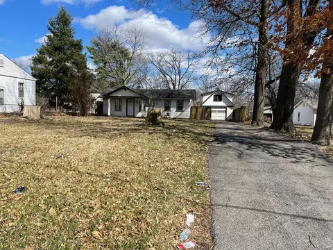 11720 Bellefontaine Rd, Saint Louis, MO 63138