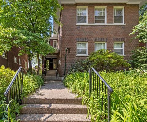 4048 Flora Pl, Saint Louis, MO 63110