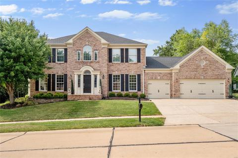 16229 Berry View Ct, Wildwood, MO 63011