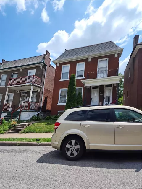 4164 Farlin Ave, Saint Louis, MO 63115