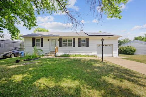 10420 Dandridge Dr, Saint Louis, MO 63123