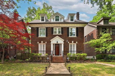 6952 Waterman Ave, Saint Louis, MO 63130