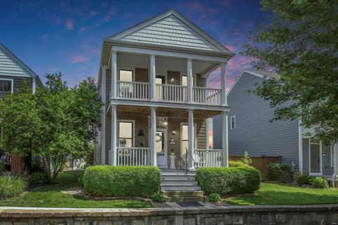 3331 N Canal Way, Saint Charles, MO 63301