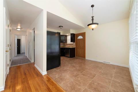 240 Orchard Ave, Ballwin, MO 63021 photo 7