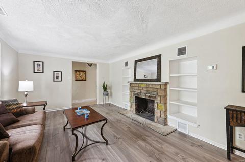 8061 Packard Ave, Saint Louis, MO 63134 photo 4