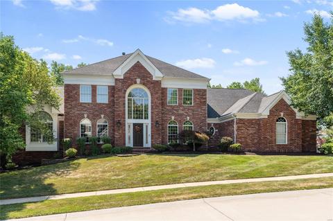 18042 Pine Canyon Ct, Wildwood, MO 63005
