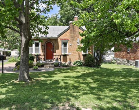 749 Pardella Ave, Saint Louis, MO 63125