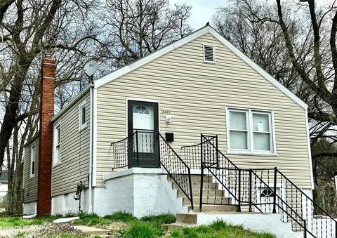 4301 Oakwood Ave, Saint Louis, MO 63121
