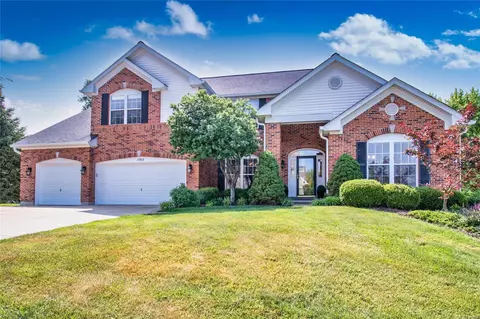 15502 Hitchcock Rd, Chesterfield, MO 63017