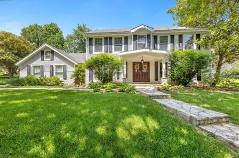 14753 Dovershire Ct, Chesterfield, MO 63017