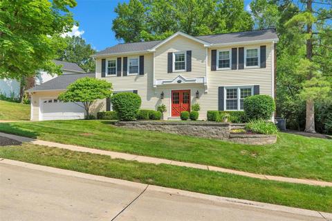 14980 Claymont Estates Dr, Chesterfield, MO 63017