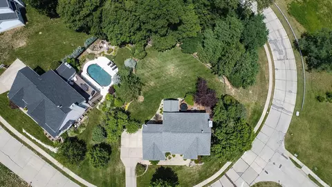 1003 Kiefer Ridge Dr, Ballwin, MO 63021 photo 57