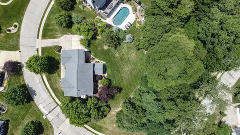 1003 Kiefer Ridge Dr, Ballwin, MO 63021 photo 58