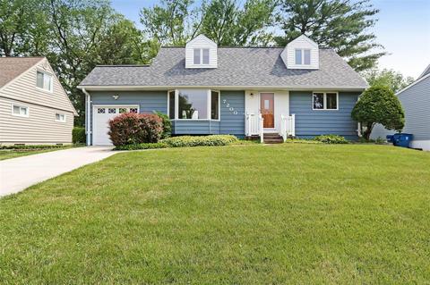 7200 General Sherman Ln, Saint Louis, MO 63123