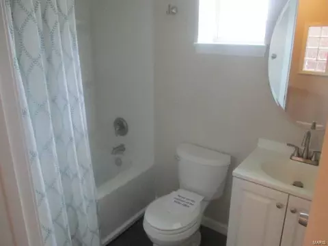 2423 Fall Ave, Saint Louis, MO 63113 photo 9