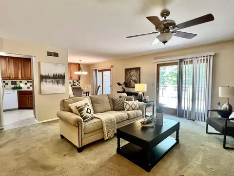 1556 Autumn Leaf Dr, Ballwin, MO 63021 photo 8