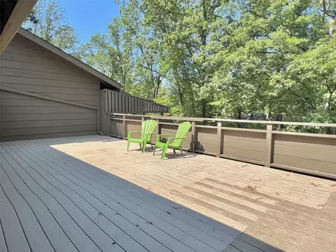 1556 Autumn Leaf Dr, Ballwin, MO 63021 photo 21
