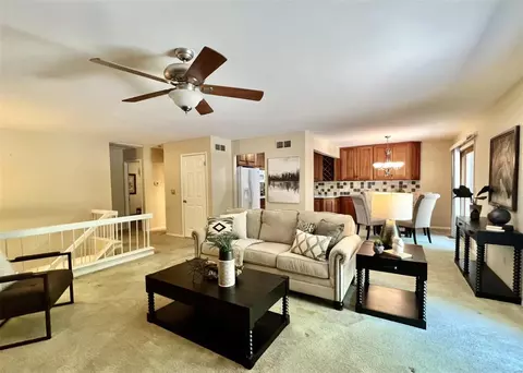 1556 Autumn Leaf Dr, Ballwin, MO 63021 photo 14