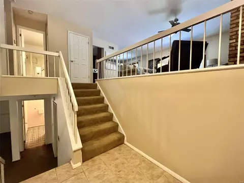 1556 Autumn Leaf Dr, Ballwin, MO 63021 photo 7