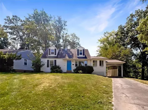 724 Belvedere Ln, Saint Louis, MO 63122