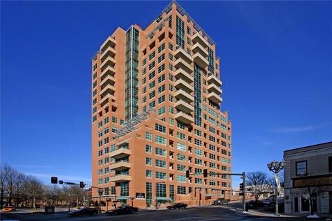 8025 Maryland Ave #2G, Clayton, MO 63105