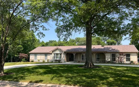 1852 Stenton Path, Chesterfield, MO 63005