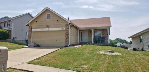 12902 High Crest St, Black Jack, MO 63033