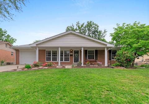 115 Cardinal Ln, Saint Charles, MO 63301